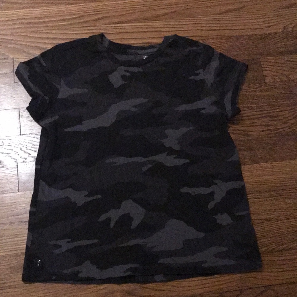 Athleta girl camo shirt size 12